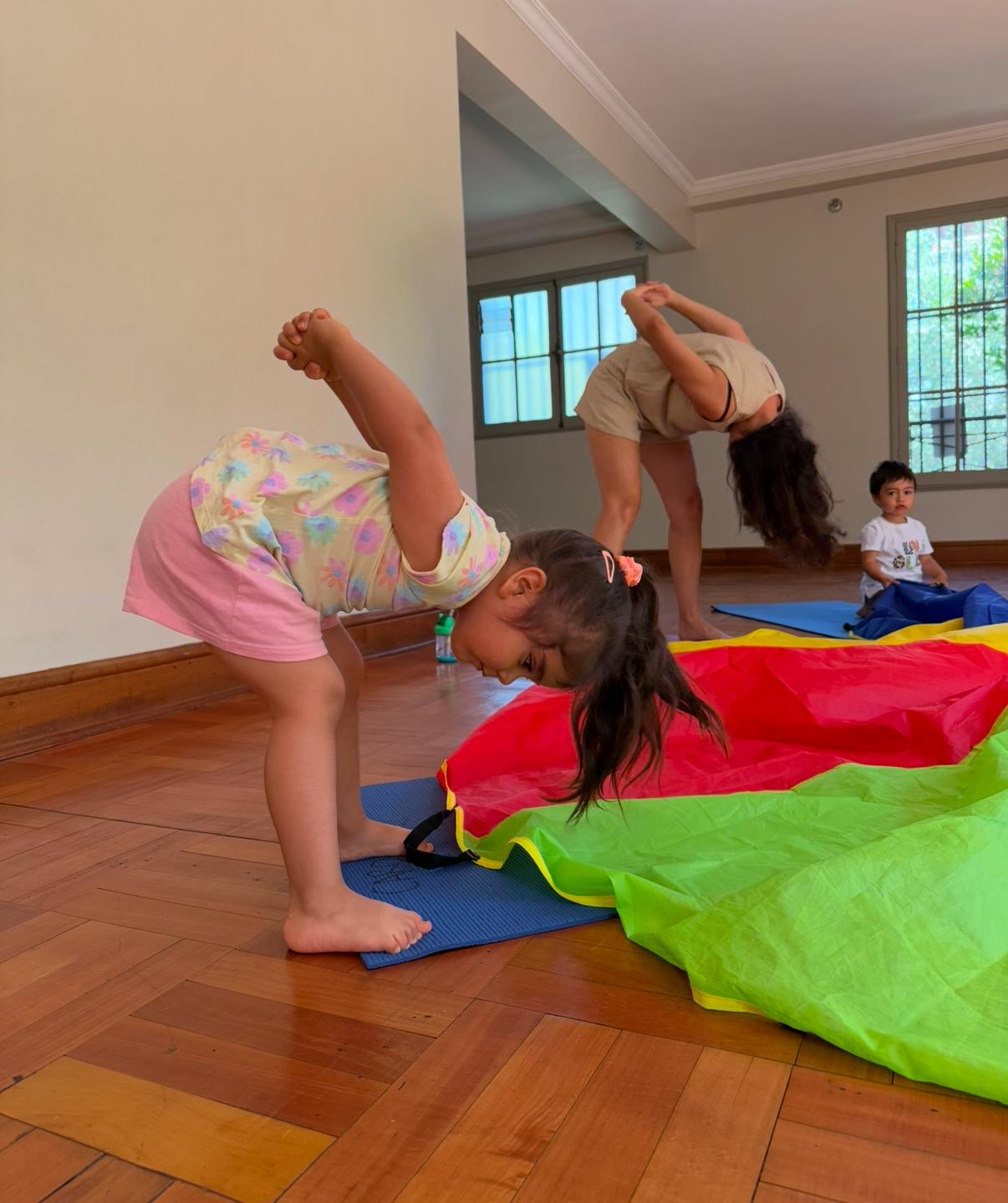 Yoga Mamás con bebés caminantes